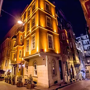 4* Hotel Galata Door