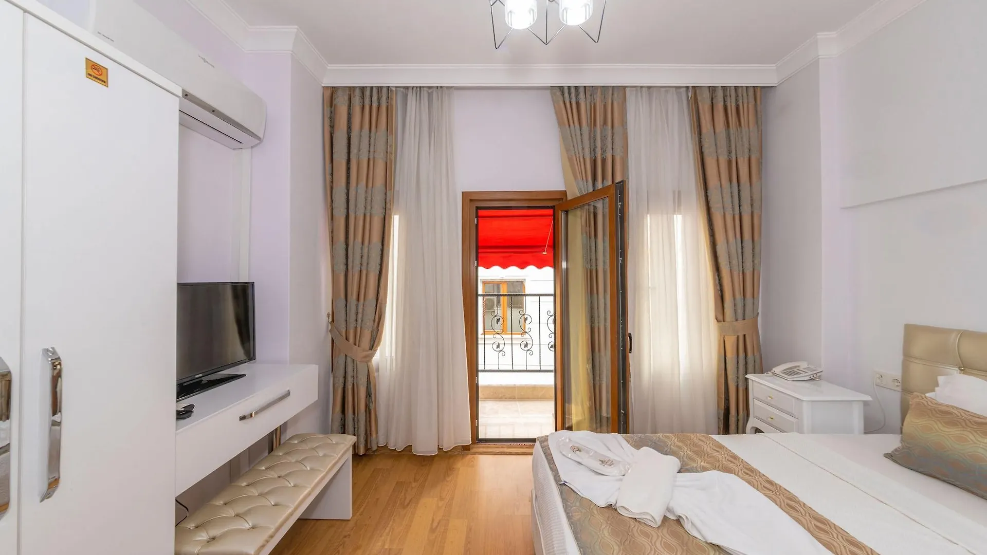 Hotel Rosalie Palace Istanbul