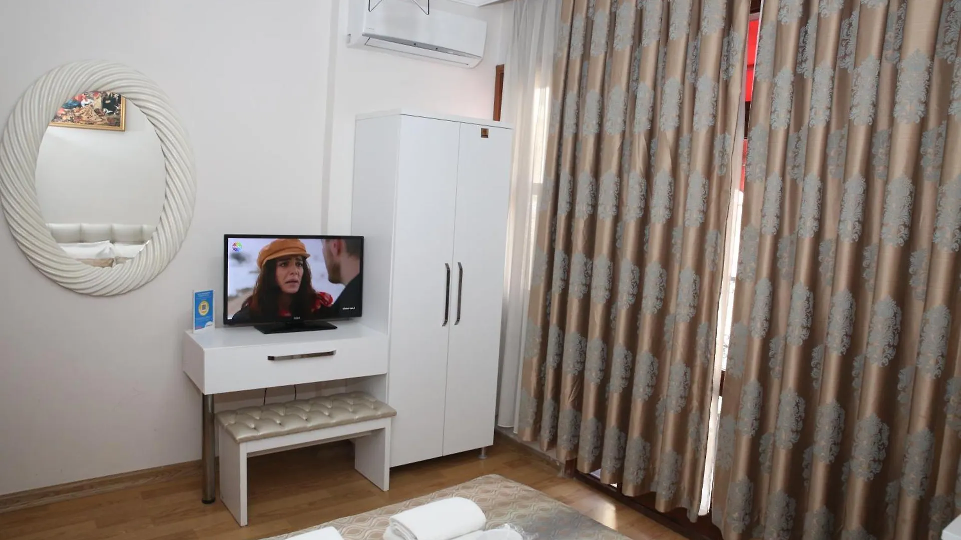 Rosalie Palace Istanbul Hotel