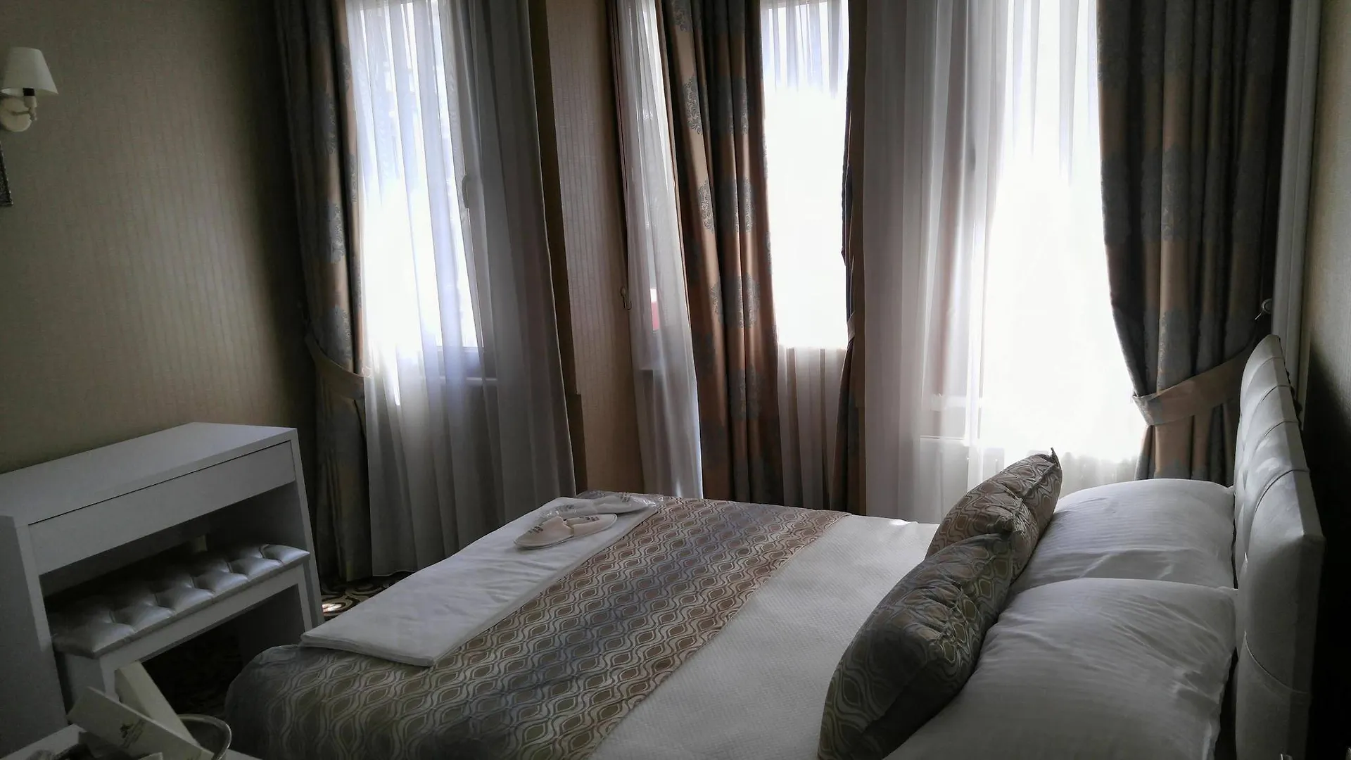 Rosalie Palace Istanbul 2*,  Turkey