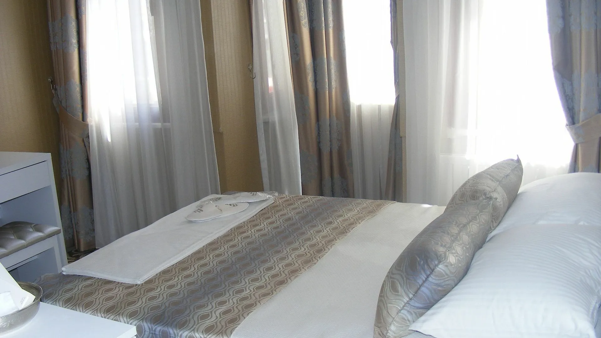 Rosalie Palace Istanbul 2*,  Turkey