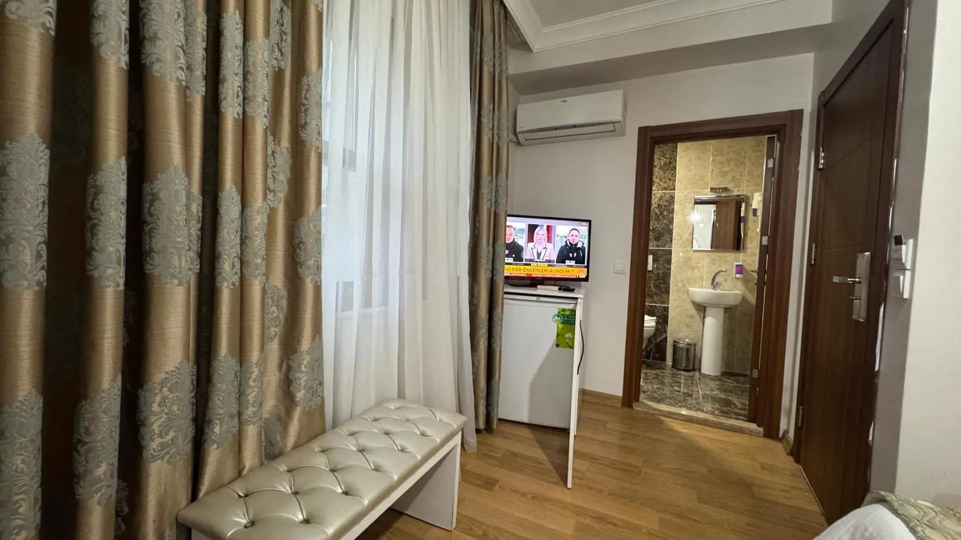 Rosalie Palace Istambul 2*,